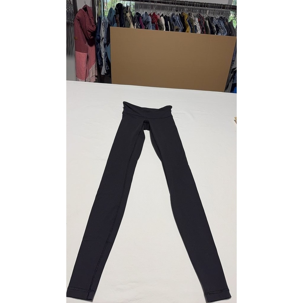 Lululemon Black High-Waisted Activewear Leggings Women 2XS Petite